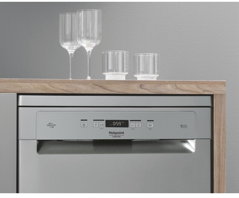 Hotpoint HFC3C33WX