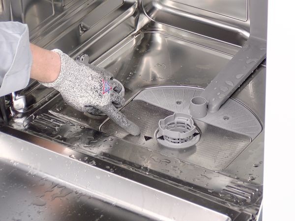 Pourquoi mon lave-vaisselle lave mal
